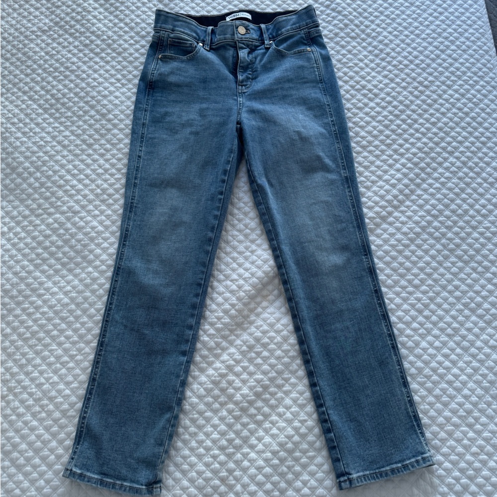 WHBM straight ankle size 4